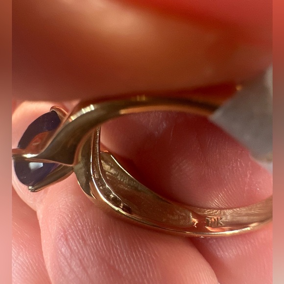 14k Yellow Gold Diamond & Sapphire Ring - Picture 9 of 9